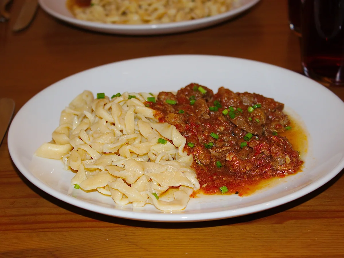 Rezept: Wildgulasch- STIFADO-Art Bild Nr. 4 Wildgulasch- STIFADO-Art - Rezept - Bild Nr. 4