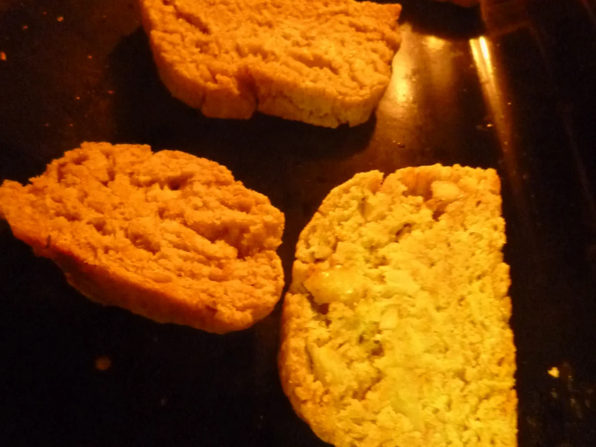 Zwieback mit Mandeln und Nüssen - Rezept - Bild Nr. 5