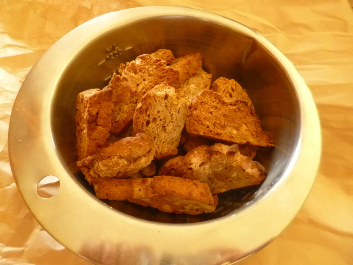 Zwieback mit Mandeln und Nüssen - Rezept - Bild Nr. 6