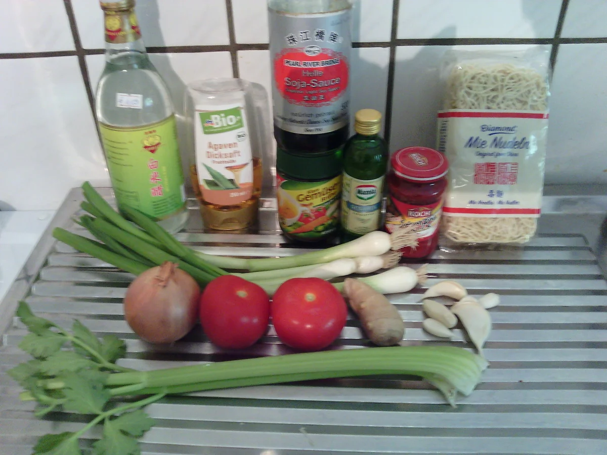 Rezept: Ramen - Japanische Nudelsuppe Bild Nr. 2 Ramen - Japanische Nudelsuppe - Rezept - Bild Nr. 2
