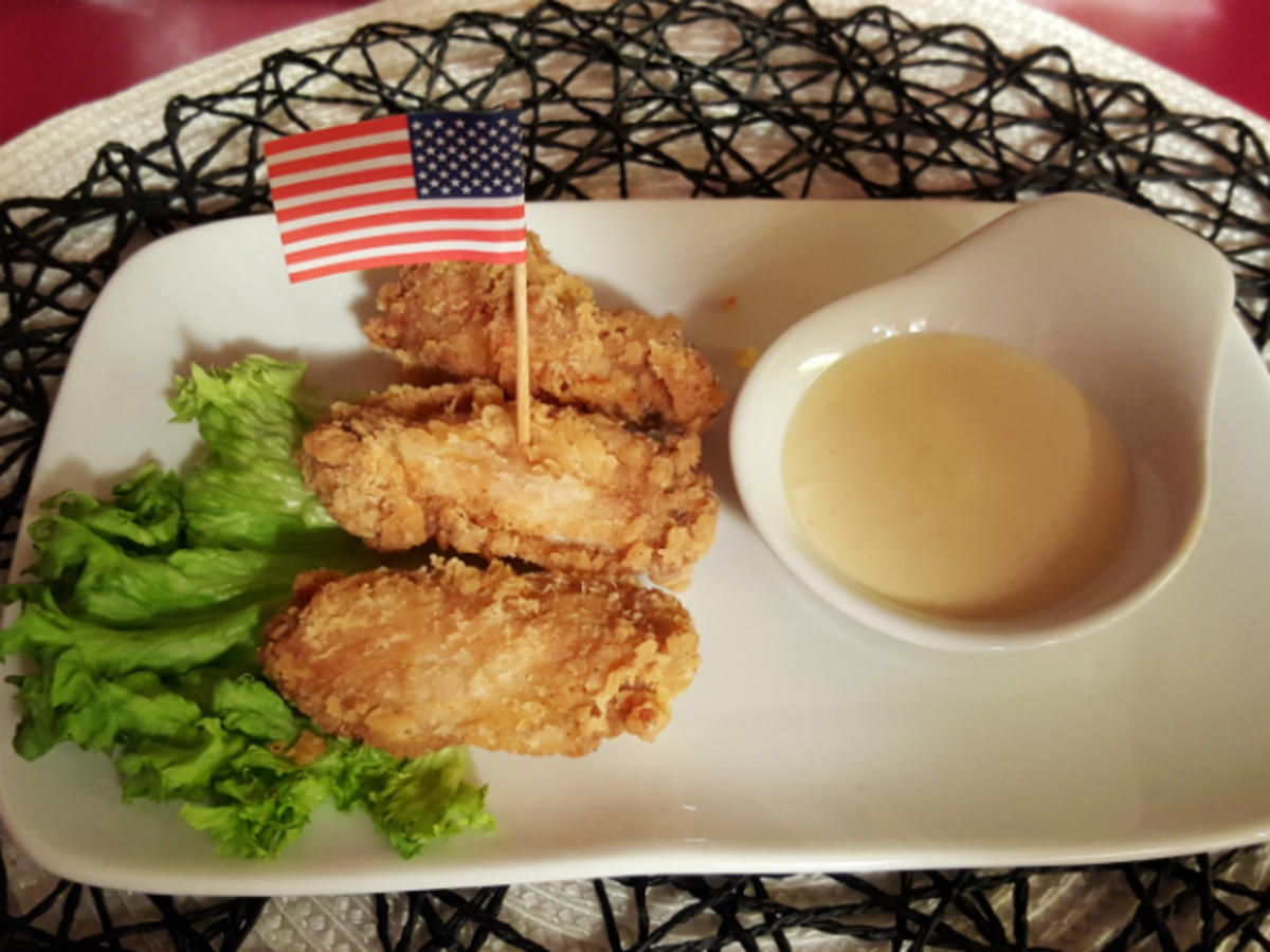 Bilder für Southern Fried Chicken Wings mit Dip - Rezept