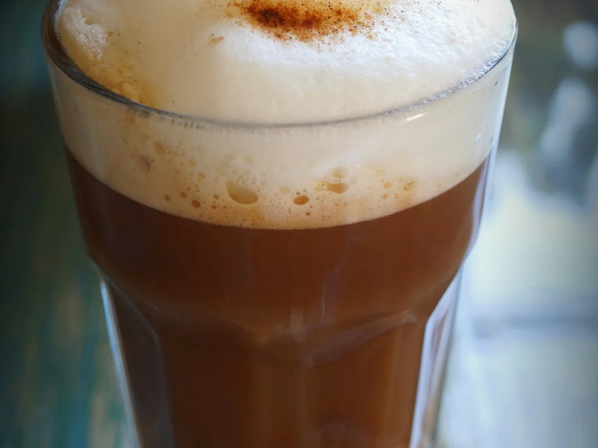 Rezept: Getränk: Chai-Kaffee-Latte Getränk: Chai-Kaffee-Latte - Rezept