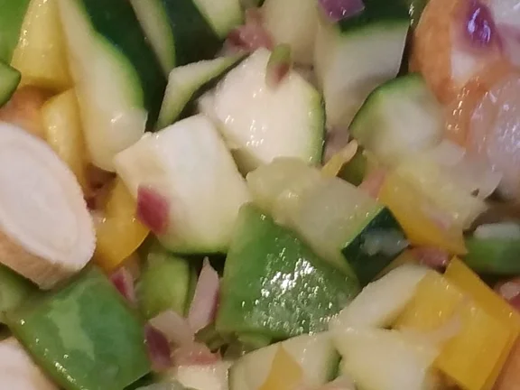 Hähnchebrustfilet mit Gemüseplatte à la Biggi - Rezept - Bild Nr. 4