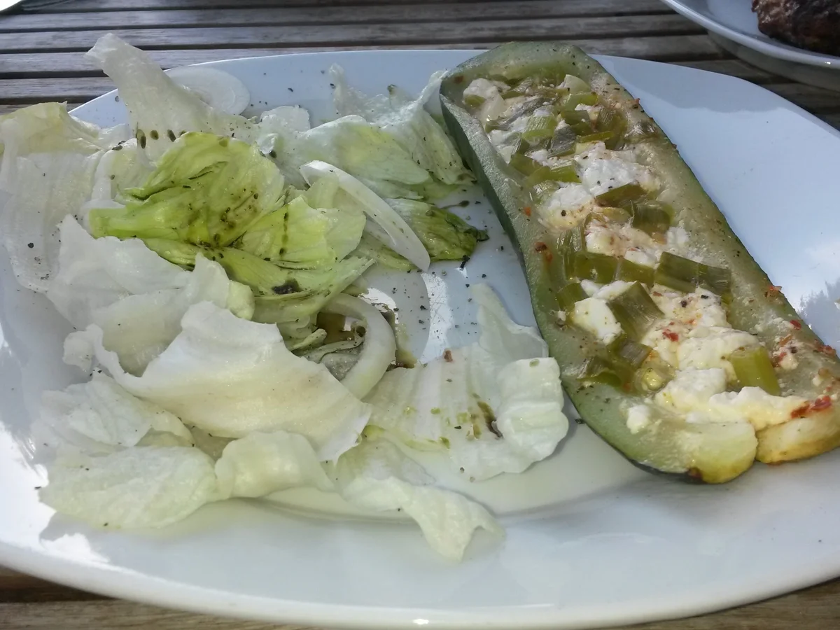 BiNe` S GEGRILLTER ZUCCHINI - SCHAFSKÄSE - Rezept - Bild Nr. 3