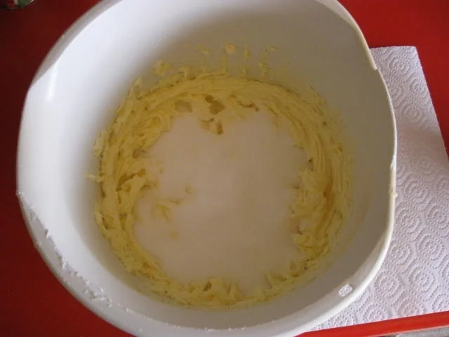 Rhabarber Gugelhupf - Rezept - Bild Nr. 5