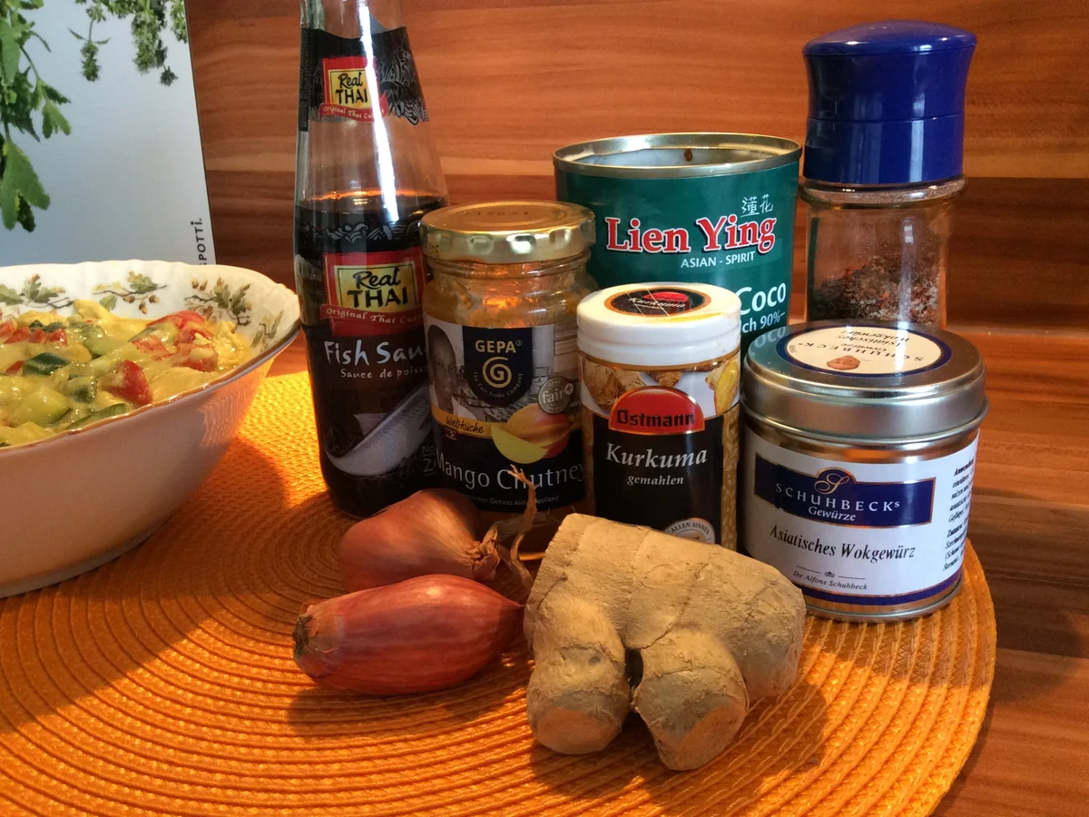 Chicken Curry - Hähnchenbrustfilet in Kokossoße - Rezept - Bild Nr. 2