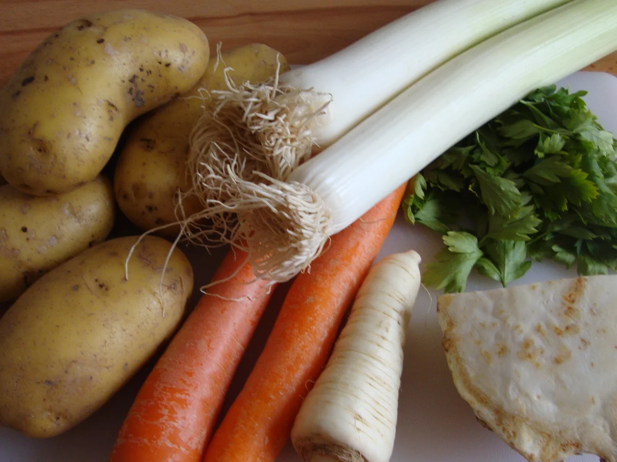 feines Gemüsetöpfchen mit Merquez Würstchen - Rezept - Bild Nr. 2