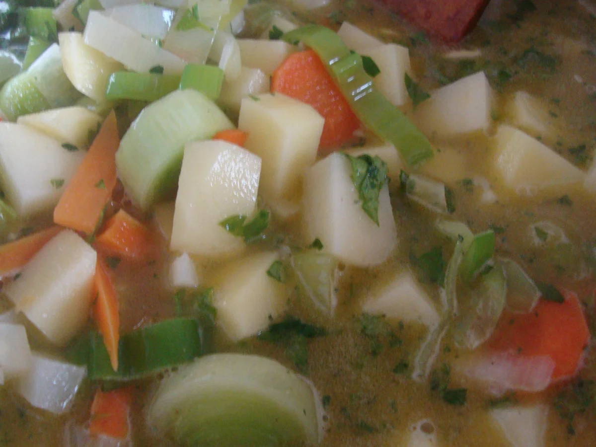 feines Gemüsetöpfchen mit Merquez Würstchen - Rezept - Bild Nr. 7