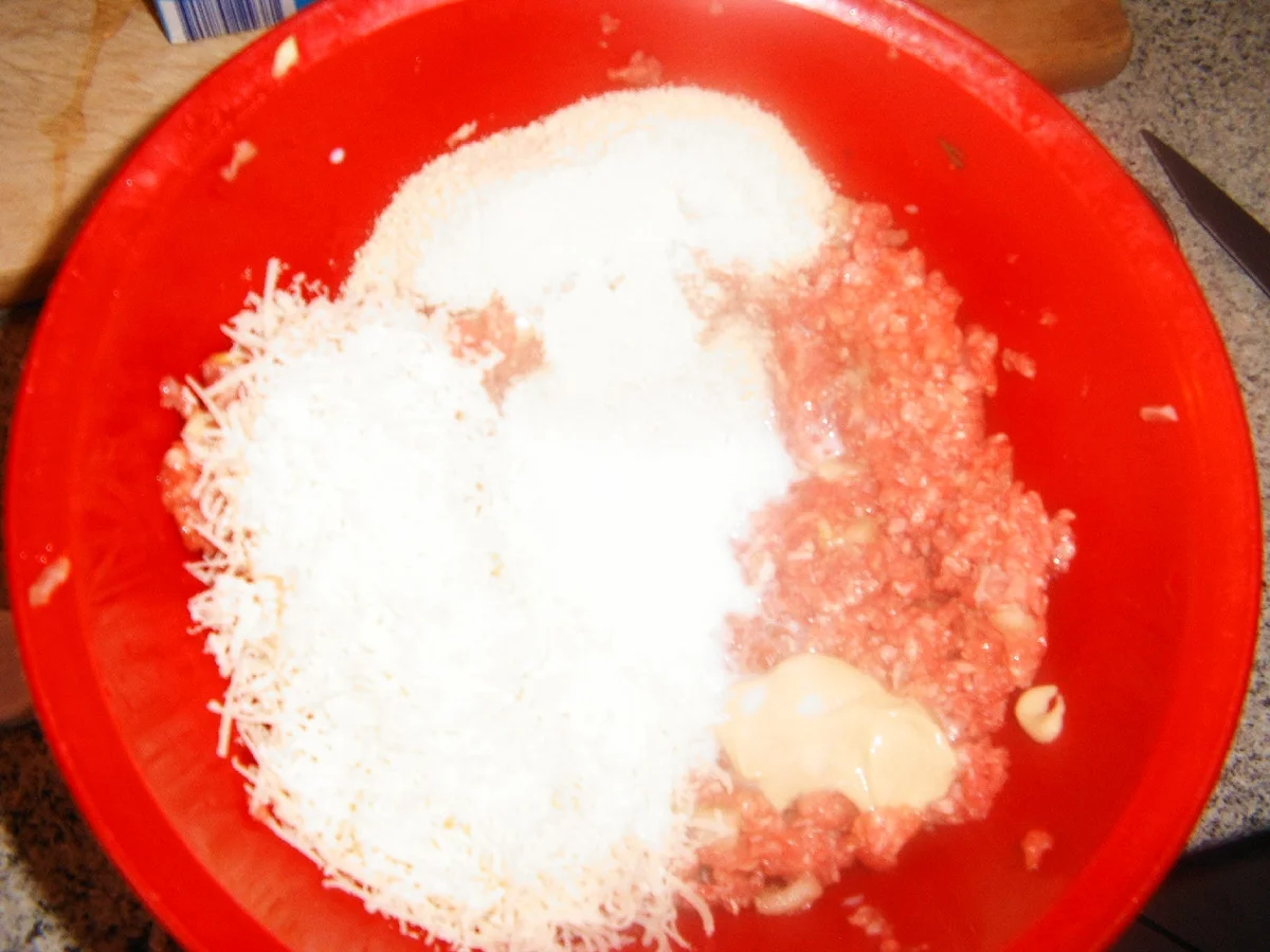 Rezept: Frikadellen überbacken Bild Nr. 4 Frikadellen überbacken - Rezept - Bild Nr. 4