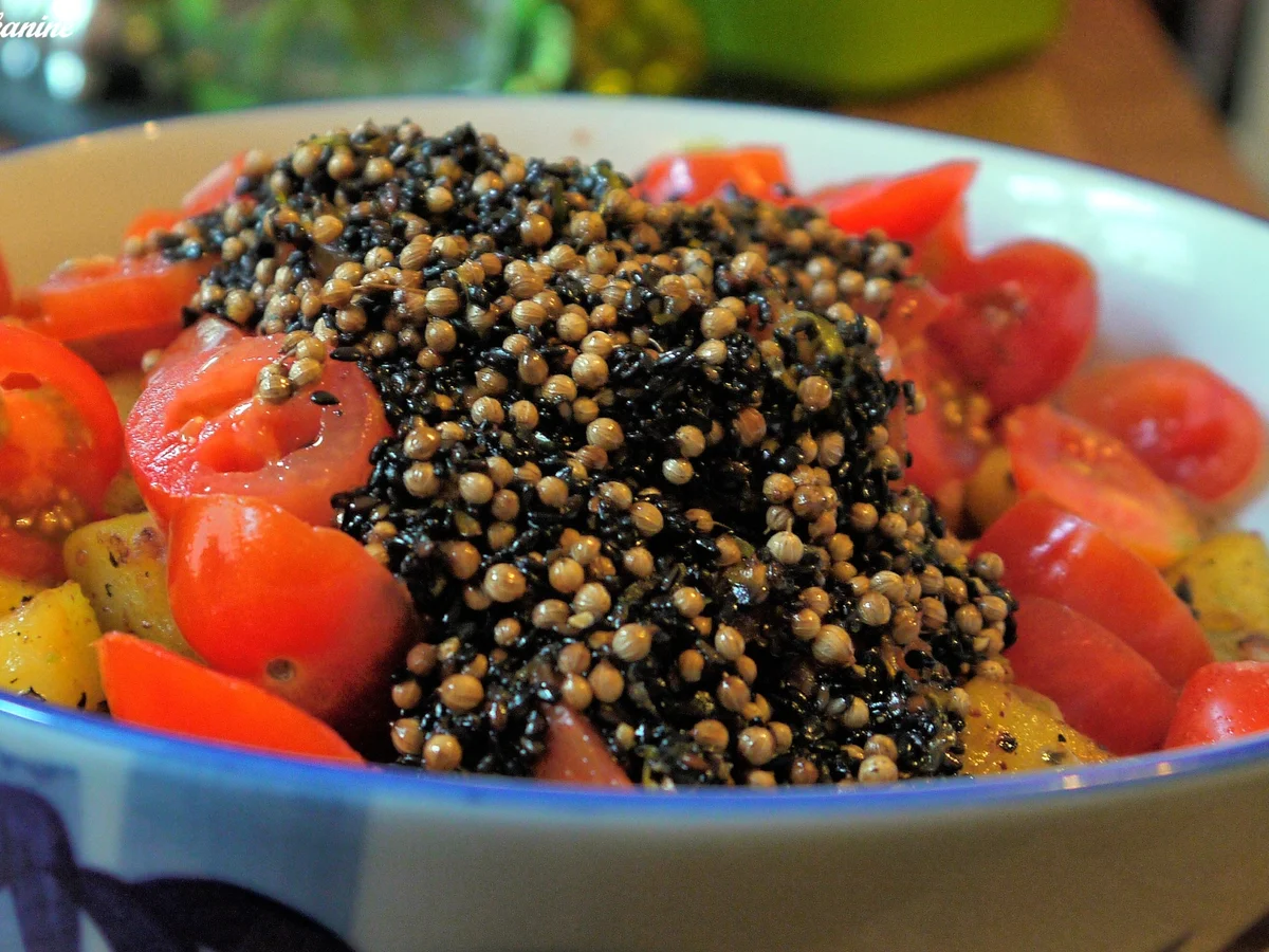 Rezept: Bratkartoffelsalat mit Feta und Ahornsirup-Dressing Bild Nr. 11 Bratkartoffelsalat mit Feta und Ahornsirup-Dressing - Rezept - Bild Nr. 11