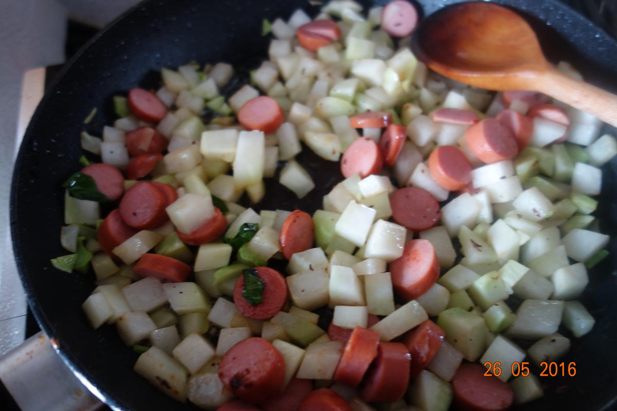 Suppe - die "überirdische" Gemeinschaftssuppe; - Rezept - Bild Nr. 16