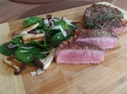 Rindersteak mit Pilzsalat - Rezept