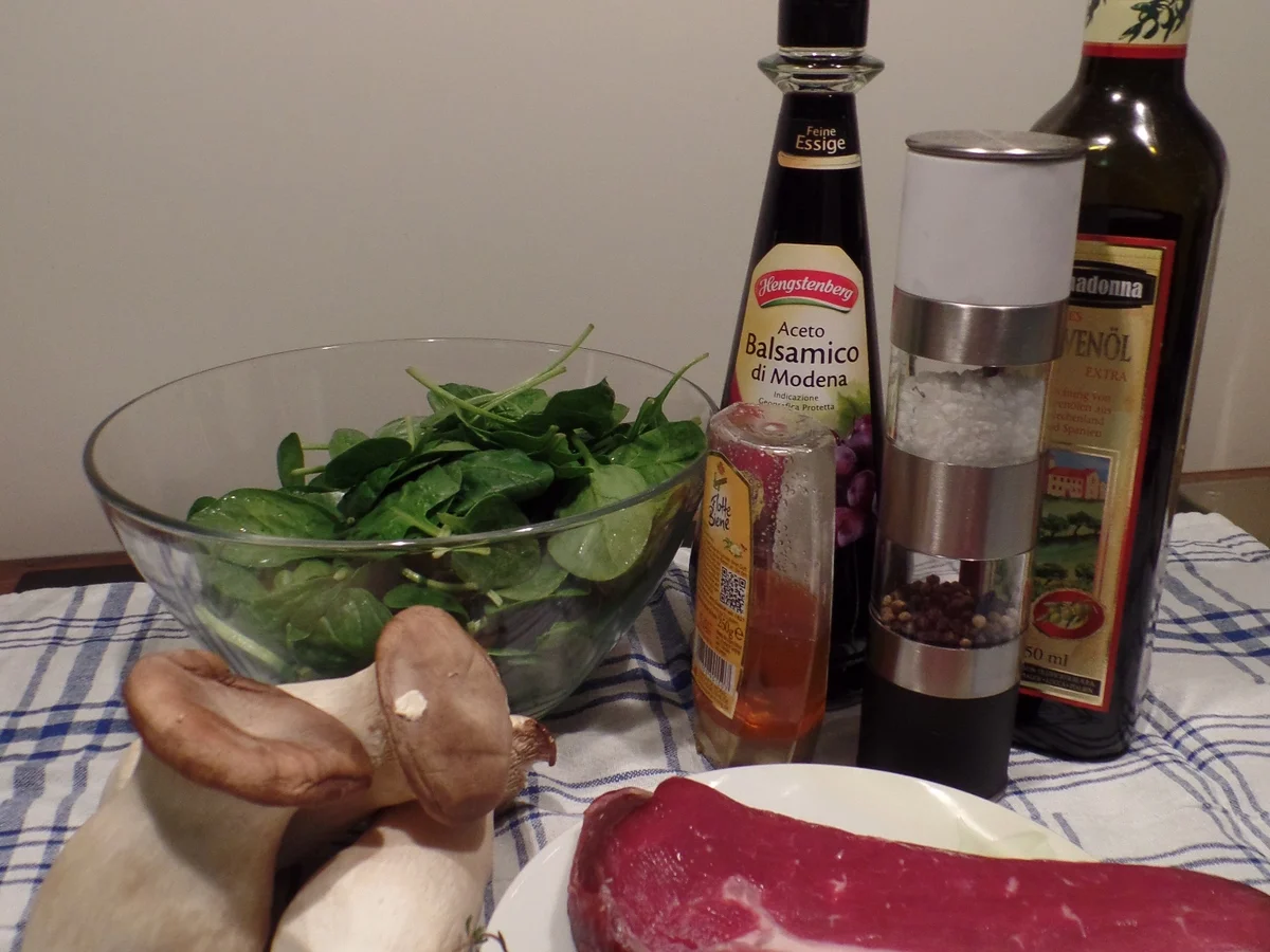 Rindersteak mit Pilzsalat - Rezept - Bild Nr. 2