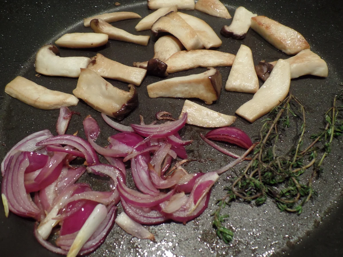 Rindersteak mit Pilzsalat - Rezept - Bild Nr. 7