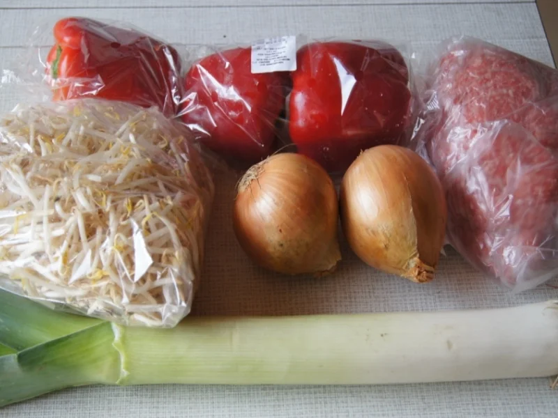 Frühlingsrollen ohne und mit Fleisch - Rezept - Bild Nr. 2