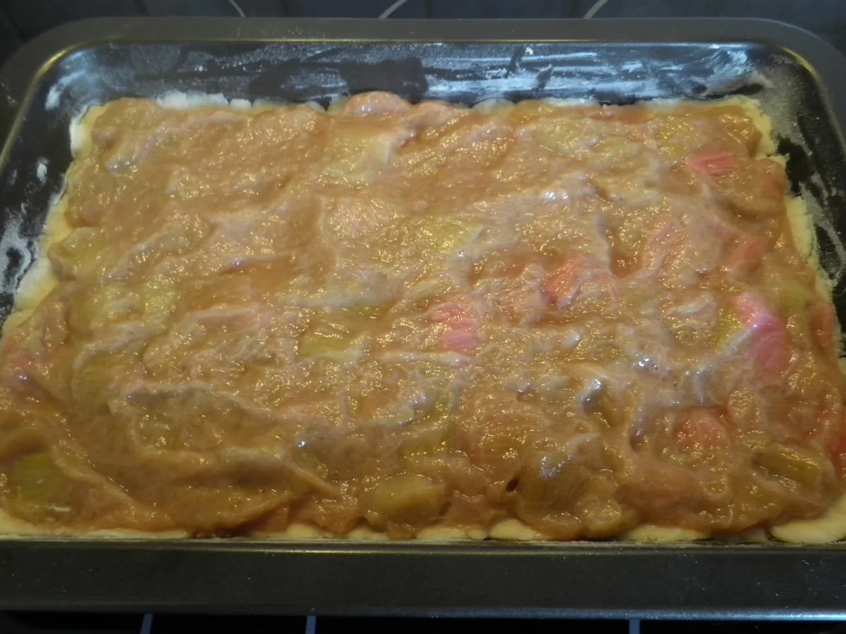 Kleiner Erdbeer - Rhabarber - Kuchen ... - Rezept - Bild Nr. 12