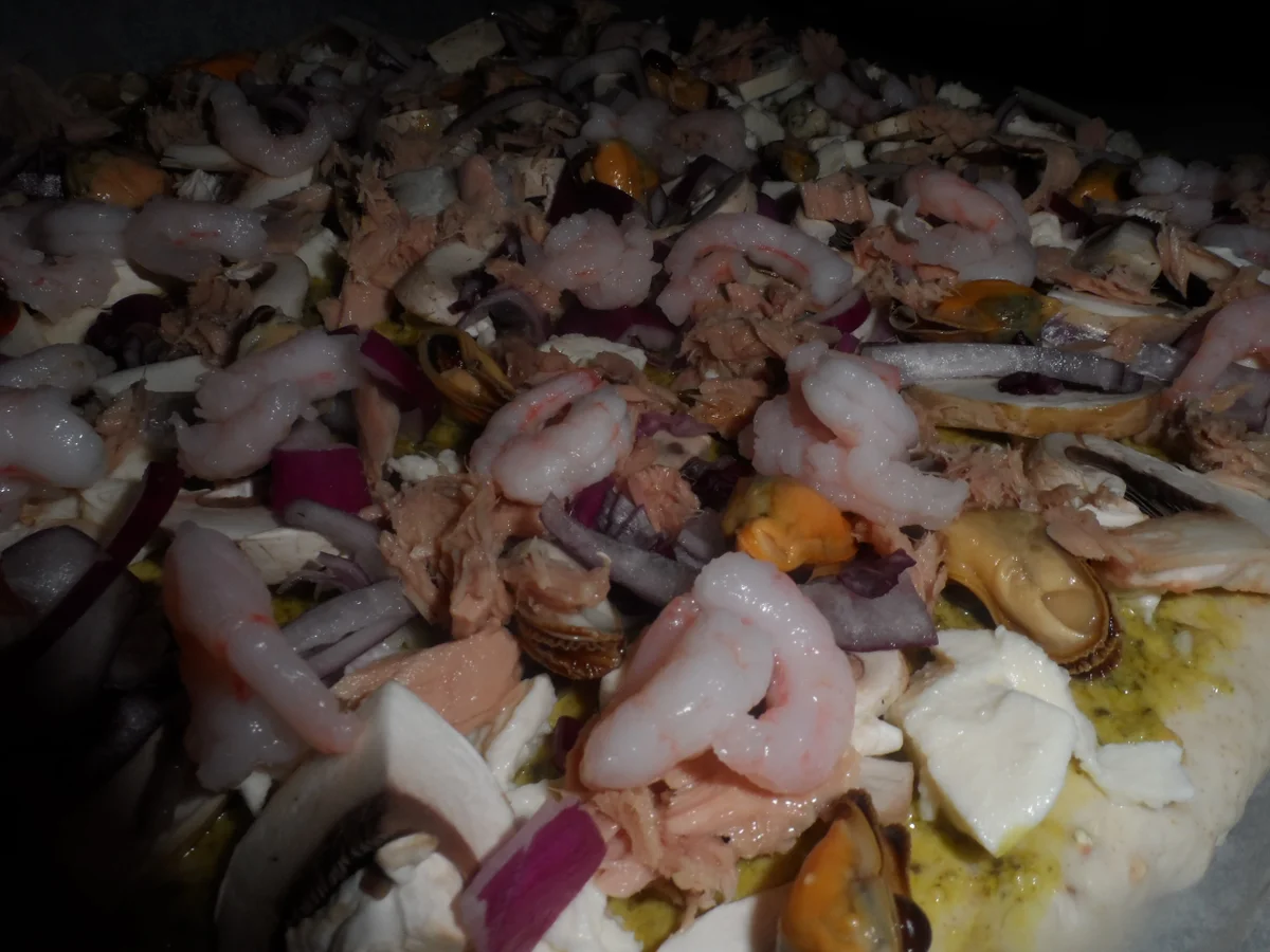 BiNe` S WHITE PIZZA MIT MEERESFRÜCHTEN - Rezept - Bild Nr. 9