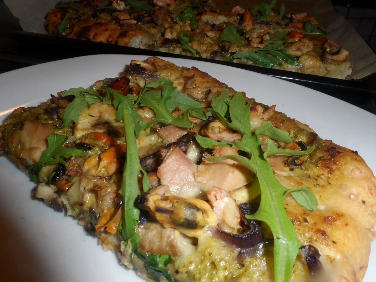 BiNe` S WHITE PIZZA MIT MEERESFRÜCHTEN - Rezept - Bild Nr. 11