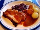 Schweinsbraten vom Bauch**  mit deftiger Kellerbier-Soße ... - Rezept