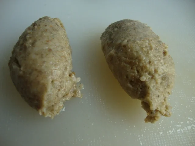 Rezept: Spargelsüppchen mit einer Einlage aus Käsenocken Bild Nr. 5 Spargelsüppchen mit einer Einlage aus Käsenocken - Rezept - Bild Nr. 5