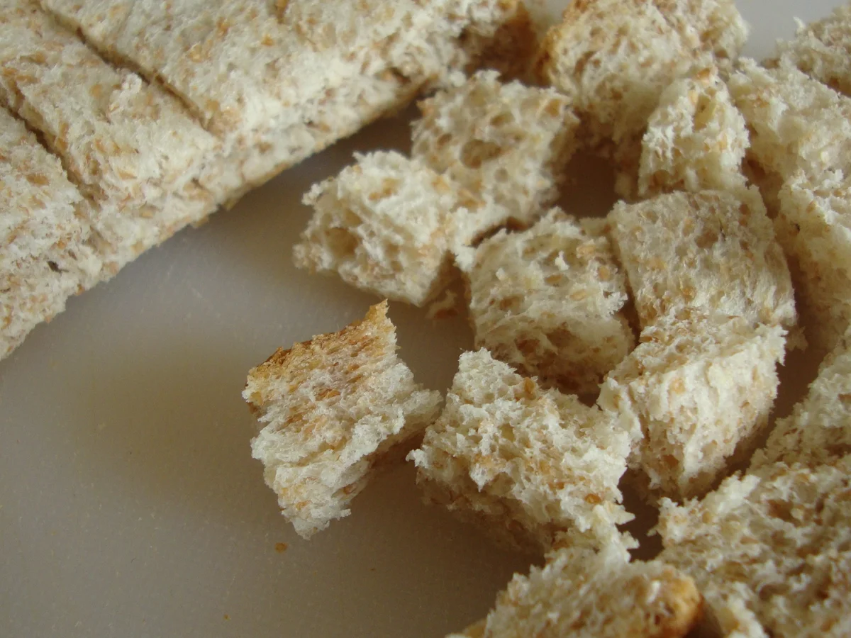 Kartoffel-Paprikacremesüppchen mit NussCroutons - Rezept - Bild Nr. 11