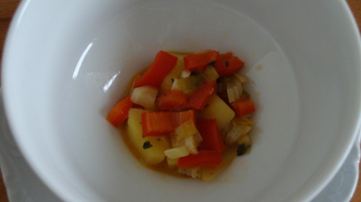 Kartoffel-Paprikacremesüppchen mit NussCroutons - Rezept - Bild Nr. 13