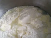 Erdbeer-Pfirsich-Joghurt Torte - Rezept