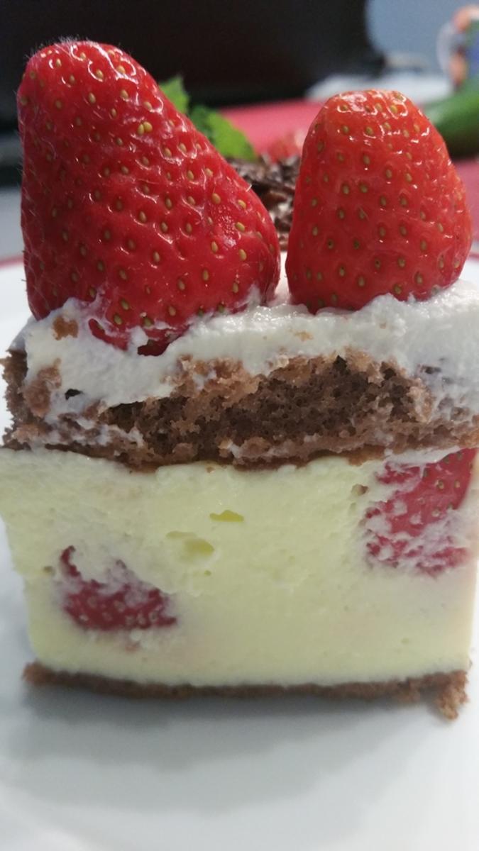 Erdbeer-Pfirsich-Joghurt Torte - Rezept - Bild Nr. 19