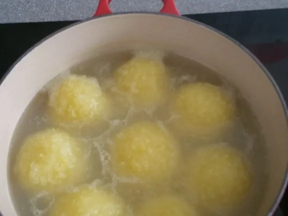 Rezept: Rinderbraten "Sonntagsbraten wie zu Omas Zeiten" à la Biggi Bild Nr. 14 Rinderbraten "Sonntagsbraten wie zu Omas Zeiten" à la Biggi - Rezept - Bild Nr. 14