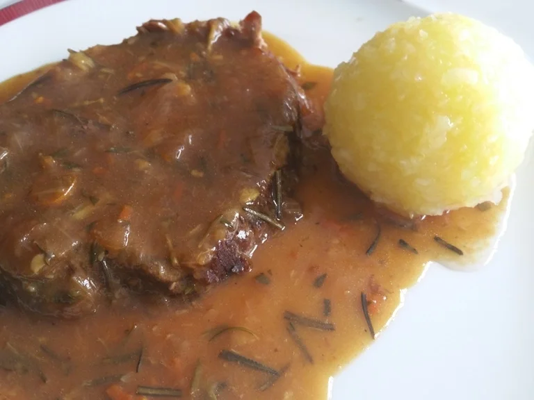 Rezept: Rinderbraten "Sonntagsbraten wie zu Omas Zeiten" à la Biggi Bild Nr. 20 Rinderbraten "Sonntagsbraten wie zu Omas Zeiten" à la Biggi - Rezept - Bild Nr. 20