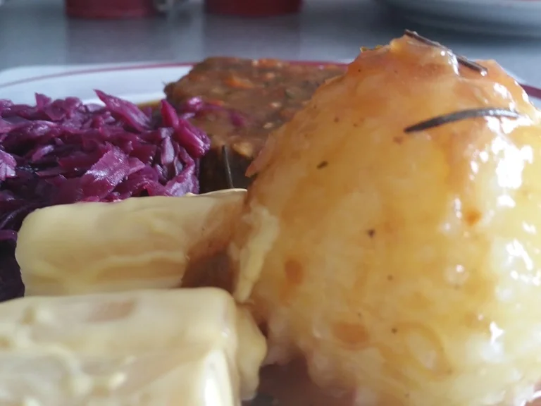 Rezept: Rinderbraten "Sonntagsbraten wie zu Omas Zeiten" à la Biggi Bild Nr. 23 Rinderbraten "Sonntagsbraten wie zu Omas Zeiten" à la Biggi - Rezept - Bild Nr. 23