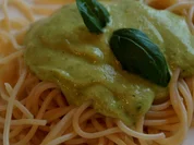 Rezept: Dip oder Soรe: Avocado-Pesto Dip oder Soรe: Avocado-Pesto - Rezept