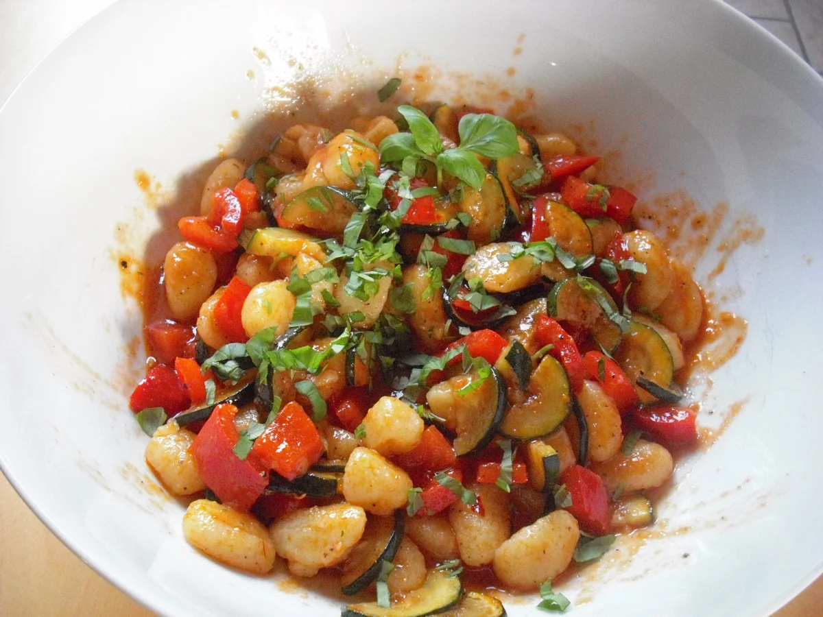 Gnocchisalat - Rezept - Bild Nr. 5