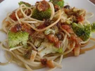 Broccoli-Spaghetti mit Bröseln - Rezept