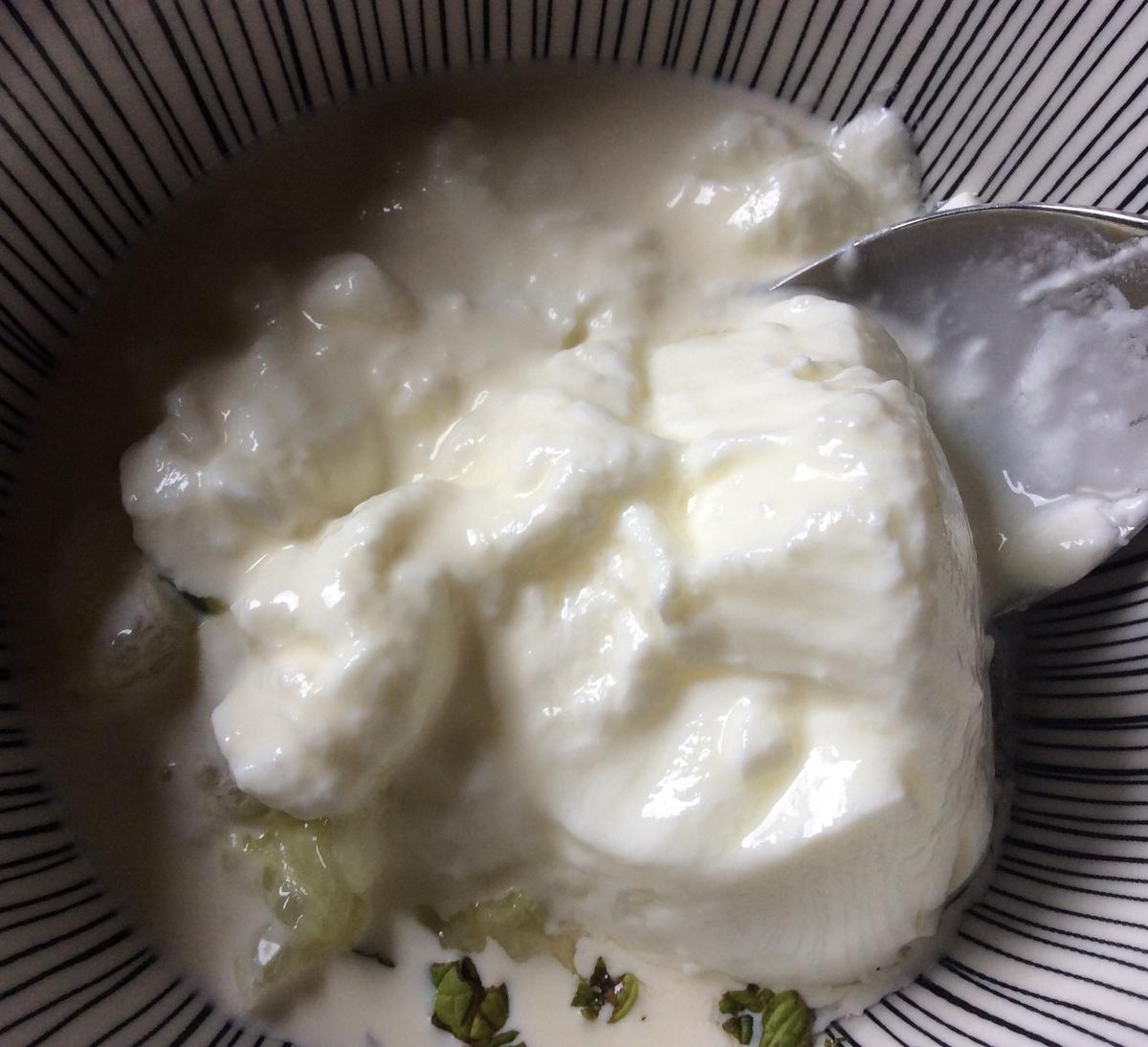 Joghurt-Minze-Dipp mit Gurke - Rezept - Bild Nr. 4