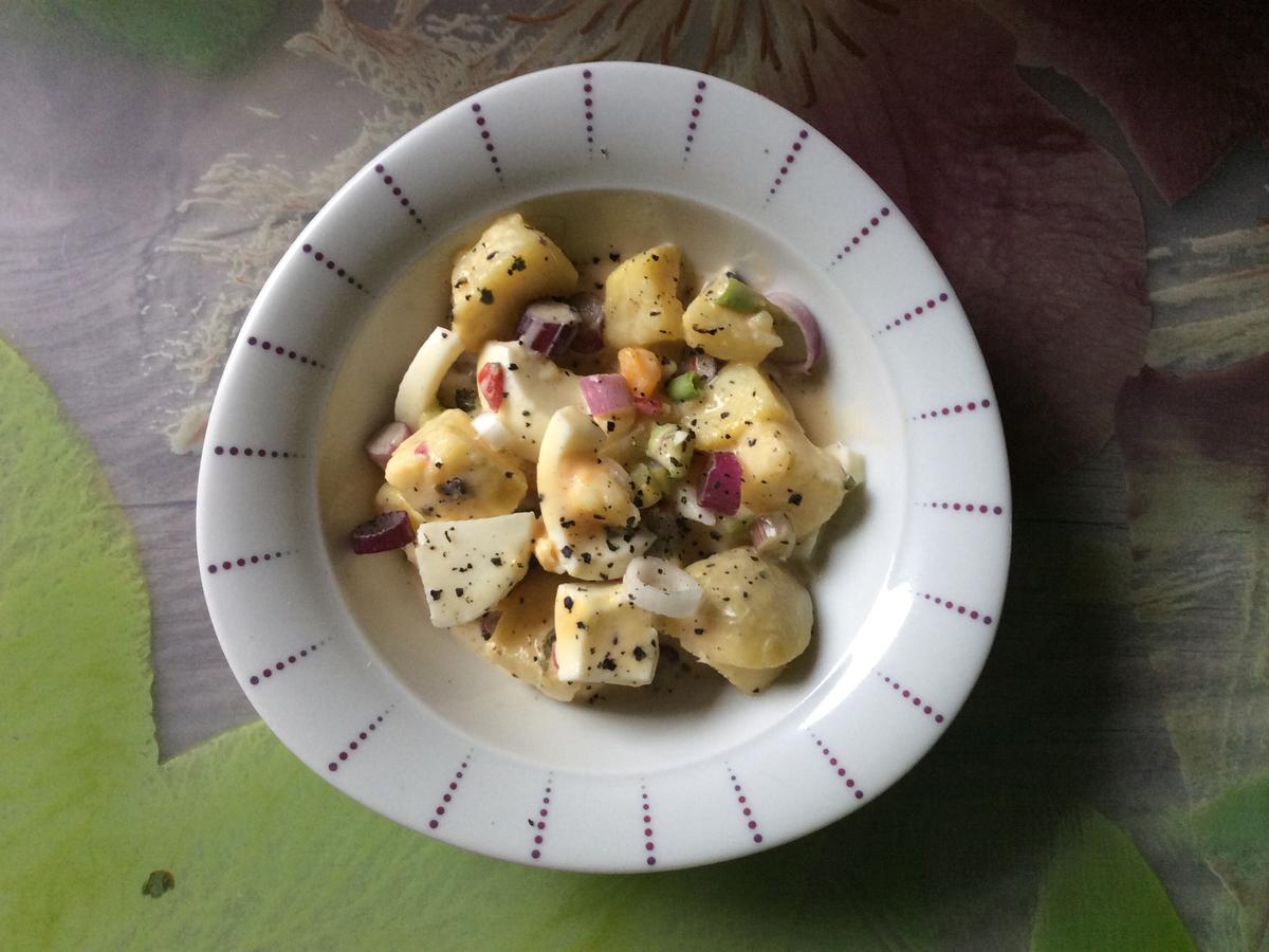 Eiersalat mit Ananas und Kokosmilch - Rezept - kochbar.de