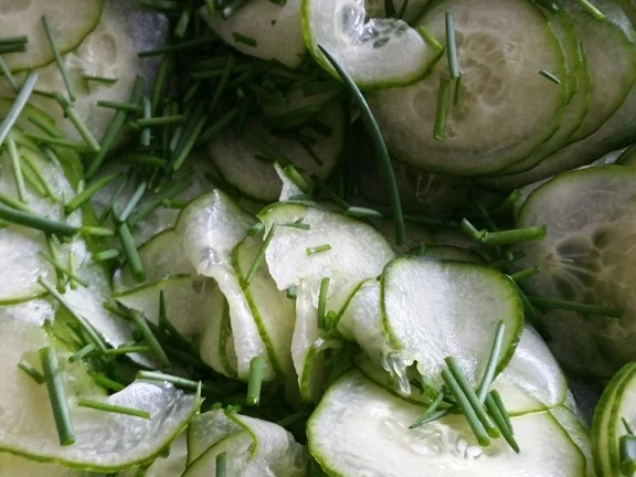 Frikadellen Gurkensalat und die neue Kartoffelernte à la Biggi - Rezept - Bild Nr. 10