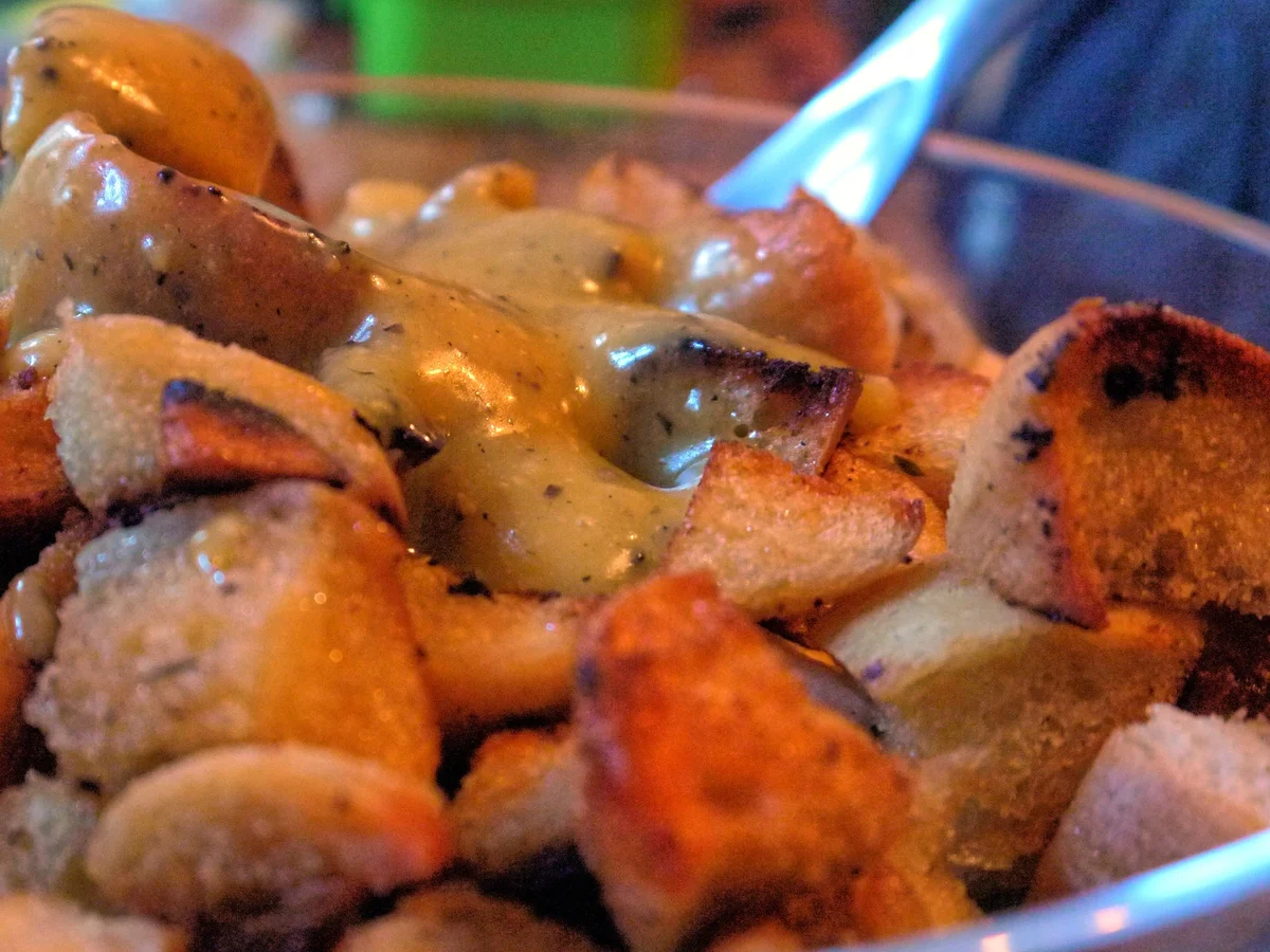 Panzanella mit Avocado und Hähnchenbrust - Rezept - Bild Nr. 13