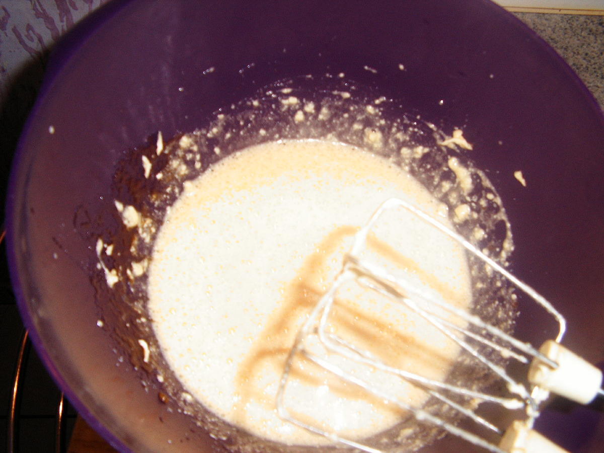 Rhabarber-Pudding-Streusel-Kuchen - Rezept - Bild Nr. 3