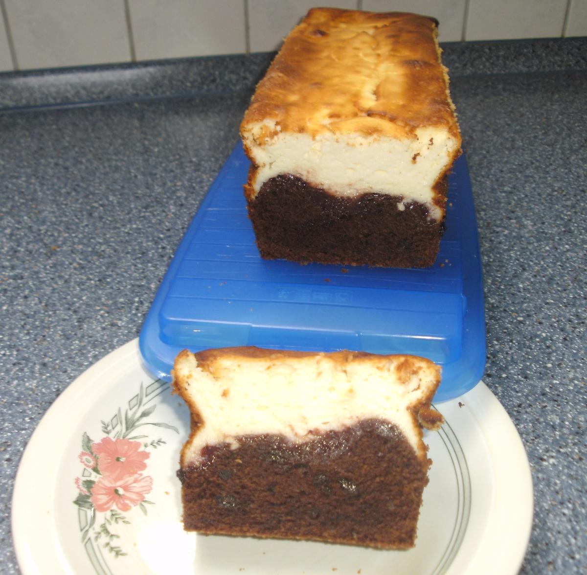 Schoko-Kirsch-Kuchen mit Quarkhaube - Rezept - Bild Nr. 3