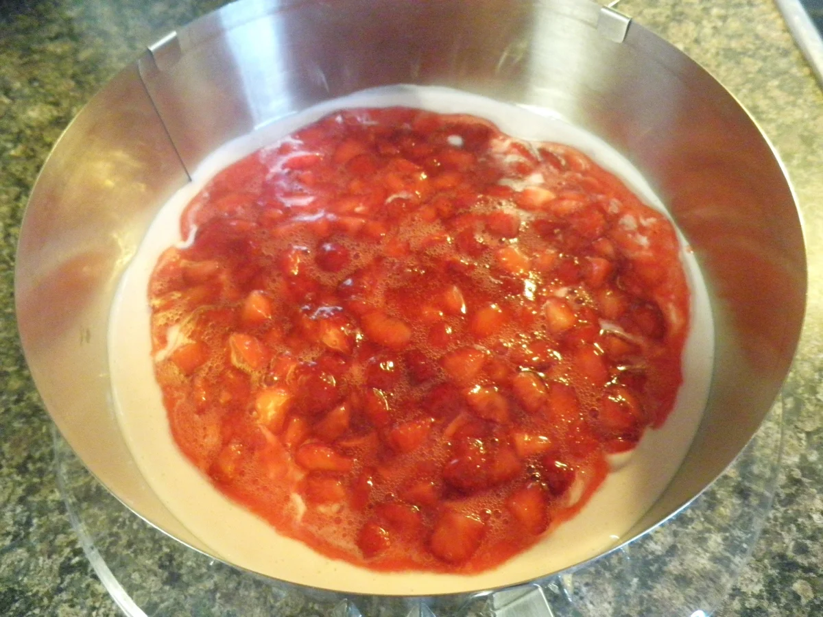 Erdbeer - Limetten - Torte - Rezept - Bild Nr. 18