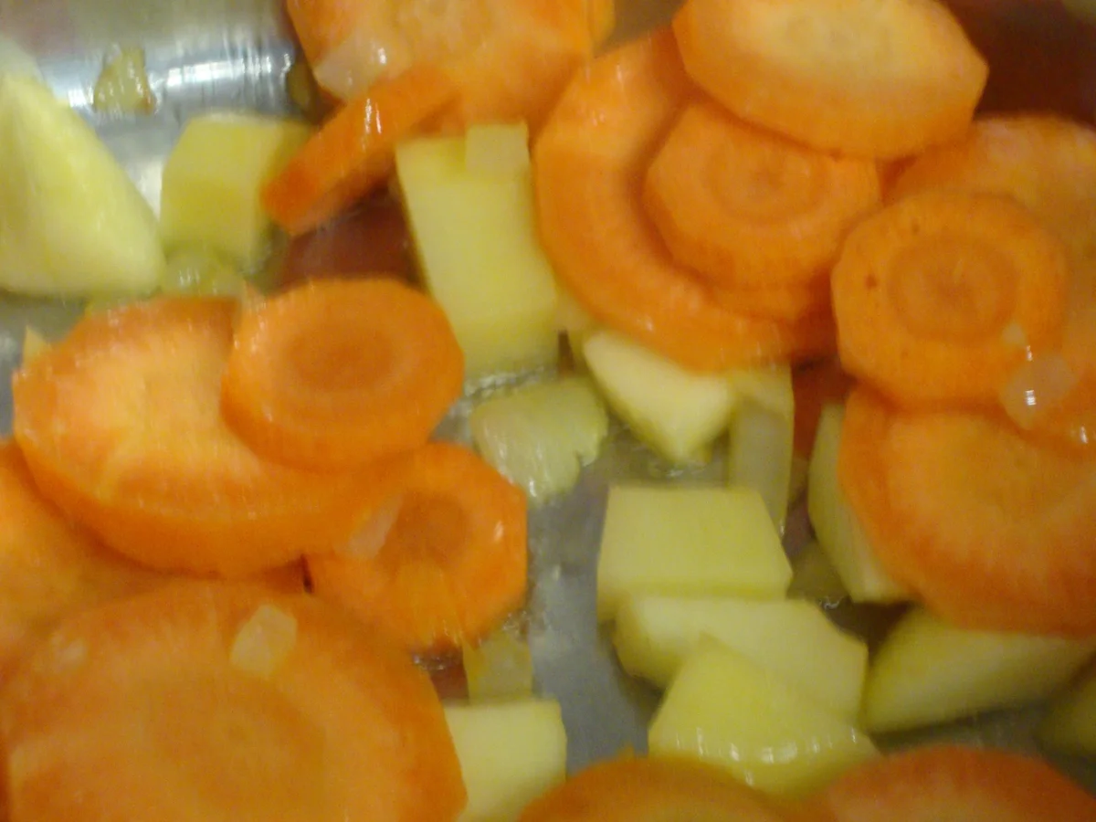 Möhrensüppchen mit Apfeleinlage - Rezept - Bild Nr. 5