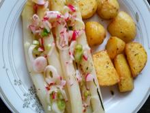 Spargel mit Radieschen-Vinaigrette und neuen Kartoffeln - Rezept