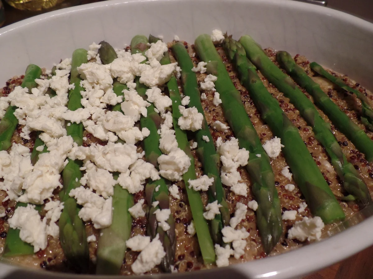 Rezept: Quinoa-Auflauf Bild Nr. 10 Quinoa-Auflauf - Rezept - Bild Nr. 10