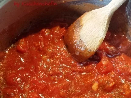 Rezept: Makkaroni mit etwas schärferer Tomatensauce Bild Nr. 6 Makkaroni mit etwas schärferer Tomatensauce - Rezept - Bild Nr. 6