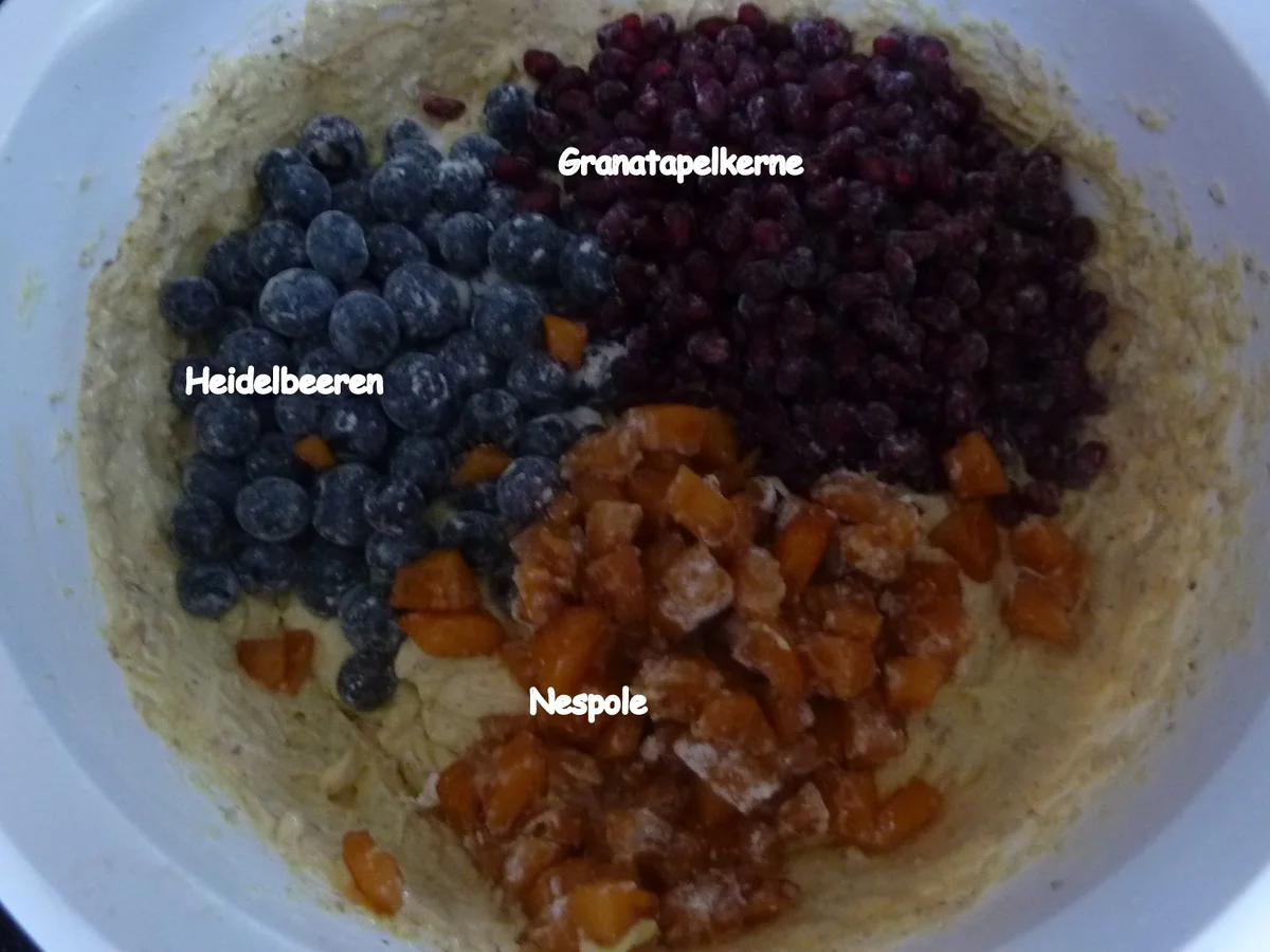 Rezept: Gaby's Beeren Kuchen Bild Nr. 8 Gaby's Beeren Kuchen - Rezept - Bild Nr. 8