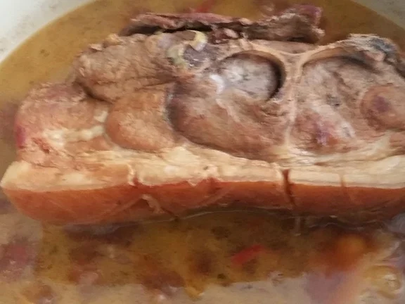 Schulterbraten (mit Knochen und Schwarte) à la Biggi - Rezept - Bild Nr. 7
