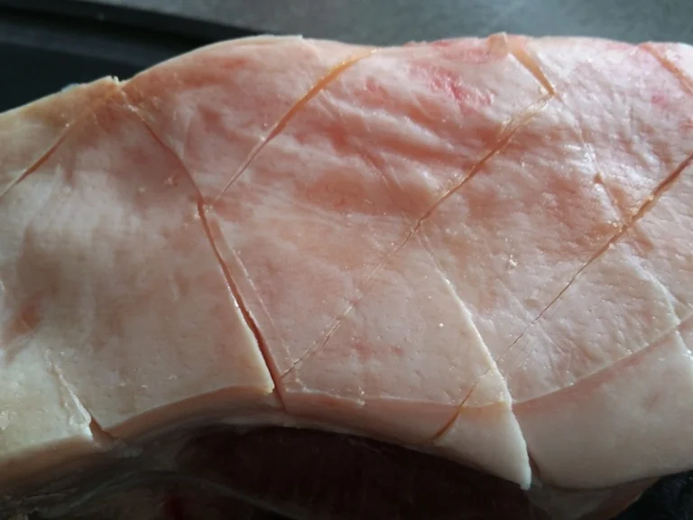 Schulterbraten (mit Knochen und Schwarte) à la Biggi - Rezept - Bild Nr. 3