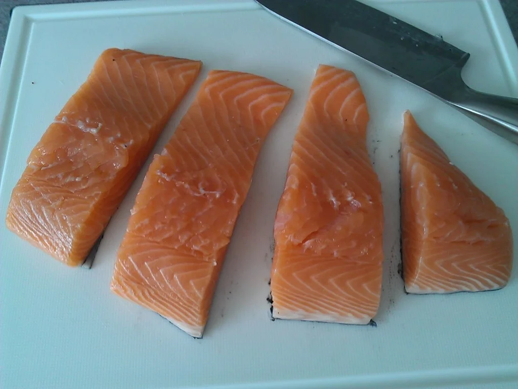 Rezept: Lachsfilet in Safrancremesosse à la Biggi Bild Nr. 3 Lachsfilet in Safrancremesosse à la Biggi - Rezept - Bild Nr. 3