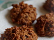 Plätzchen / Cookies: Hafer-Schoko-Kekse mit Rosinen - Rezept